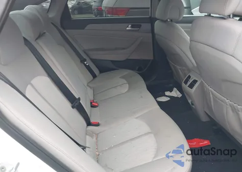 2016 Hyundai Sonata Plug-In Hybrid z USA, uszkodzony, nr VIN KMHE14L20GA036908